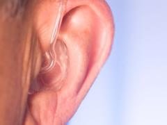 Otoplastik oder Schirmchen: Was sind