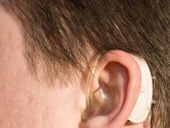 Was tun gegen Schwerhörigkeit bei