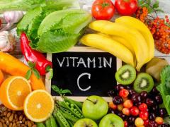 Können Vitamine vor Schwerhörigkeit schützen?