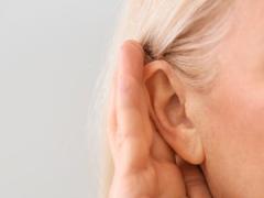 Warum jucken meine Ohren und