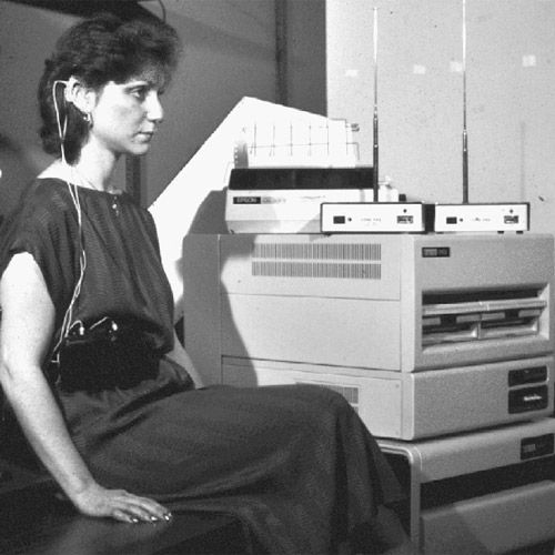 Das erste digitale Hörgerät