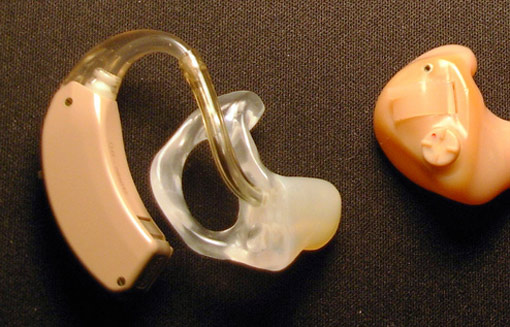 Hoergeraet aussen innen