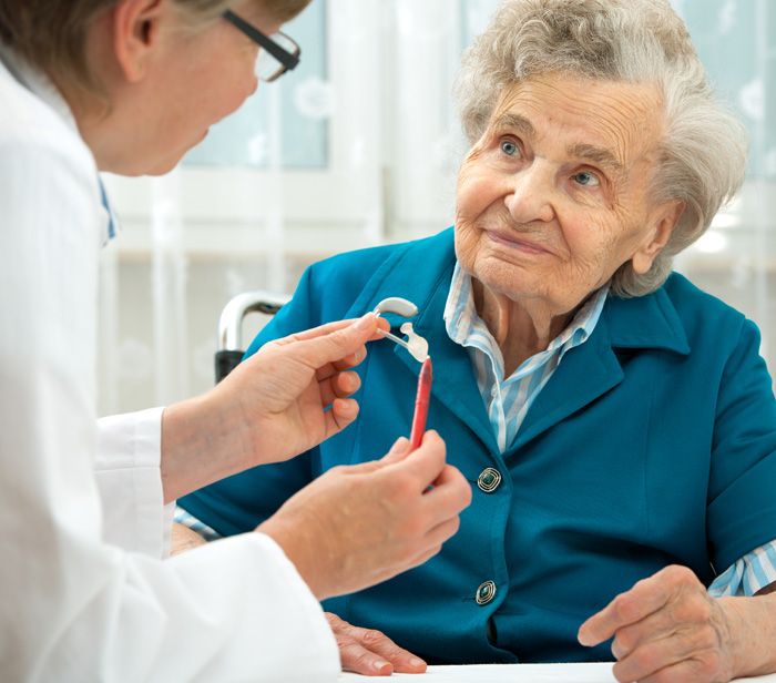 Hörgeräteakustiker Beratung