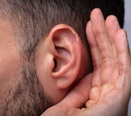 chirurgische Eingriffe bei Schwerhörigkeit