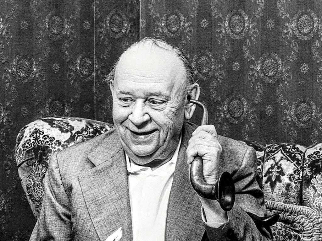 Man Vorläufer erstes Hörgerät