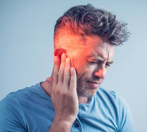 Tinnitus Mann Schmerzen