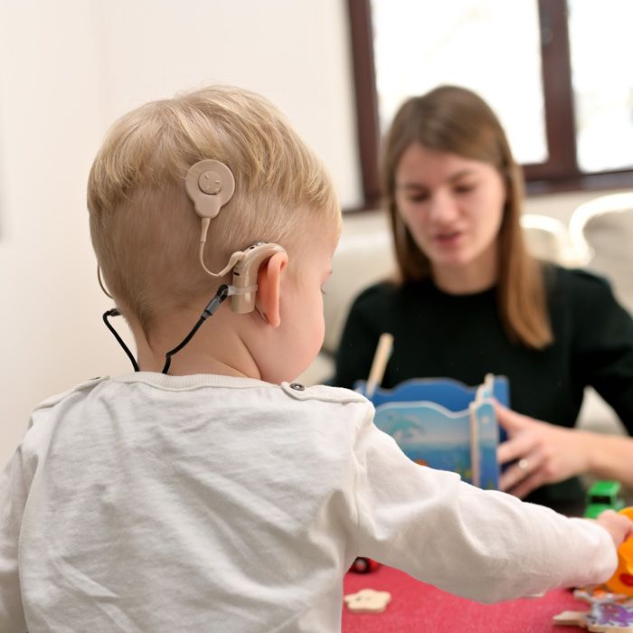 Cochlea Implantat Kleinkind