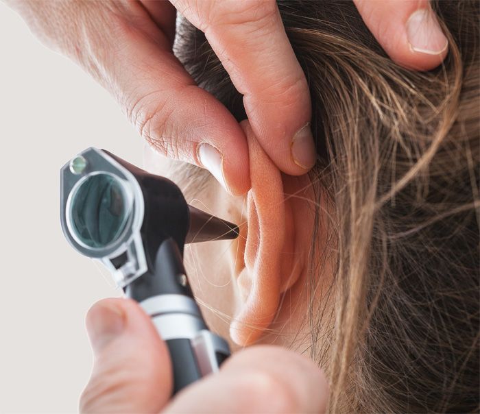 Regelmäßige Höruntersuchungen